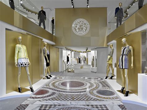 Versace boutique